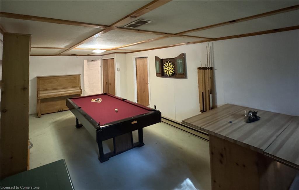 5803 Haliburton Lake Road, Dysart, ON - Indoor Photo Showing Other Room