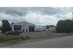 226 Black Walnut Drive St. George, ON N0E 1N0