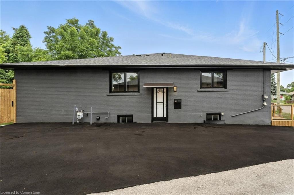 83 Walter Avenue, Newmarket, ON - Outdoor