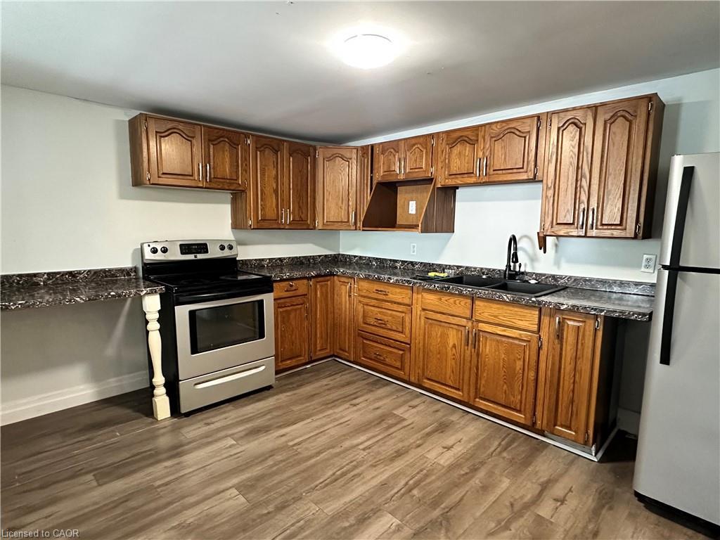 1572 North Shore Drive, Dunnville, ON