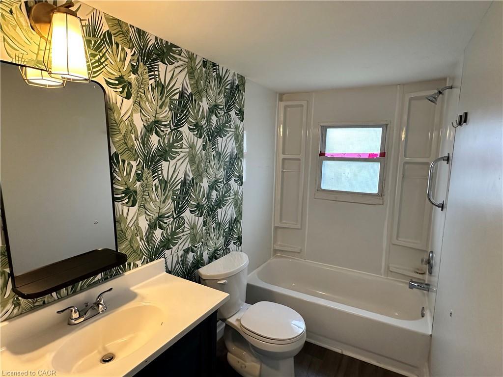 1572 North Shore Drive, Dunnville, ON