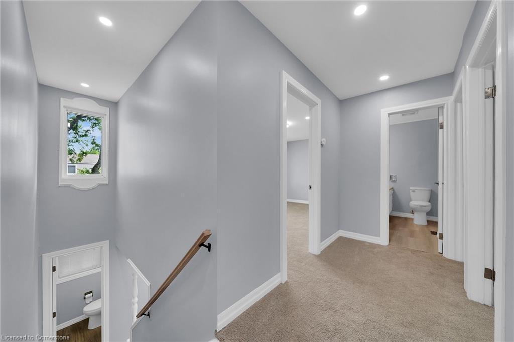 4-451 Woodview Road, Burlington, ON - Indoor Photo Showing Other Room