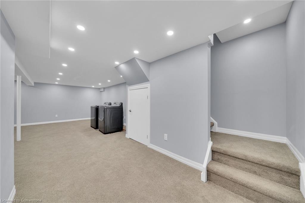 4-451 Woodview Road, Burlington, ON - Indoor Photo Showing Other Room