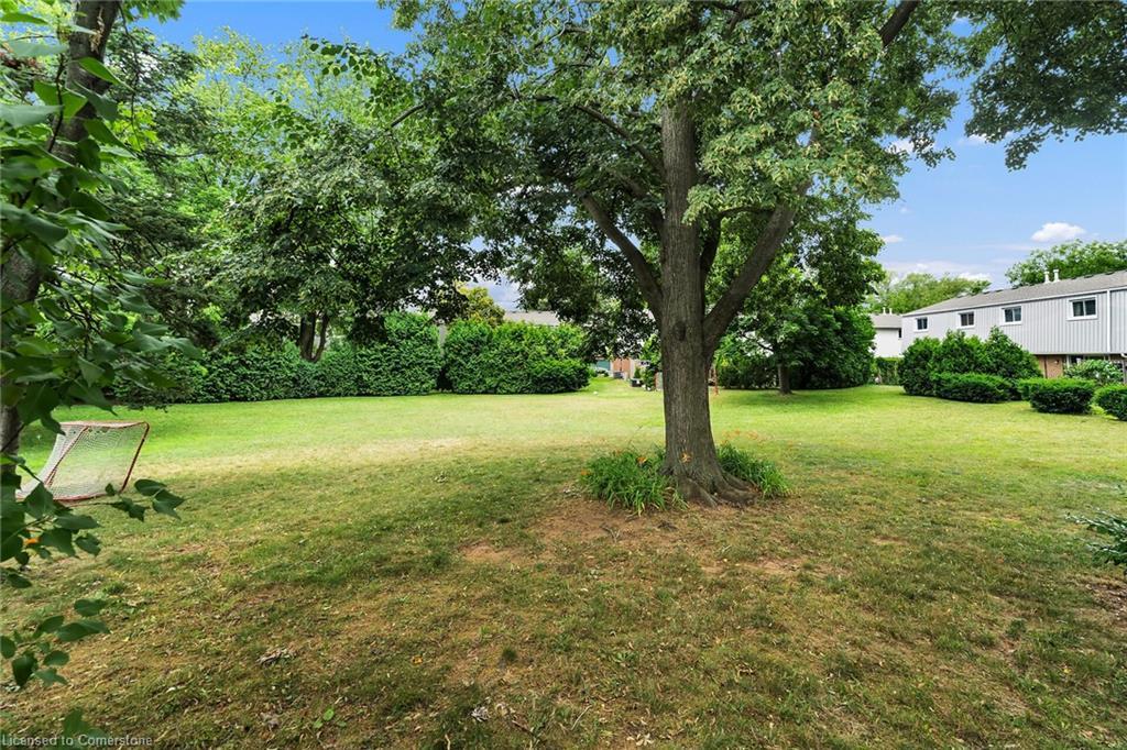 4-451 Woodview Road, Burlington, ON - Outdoor