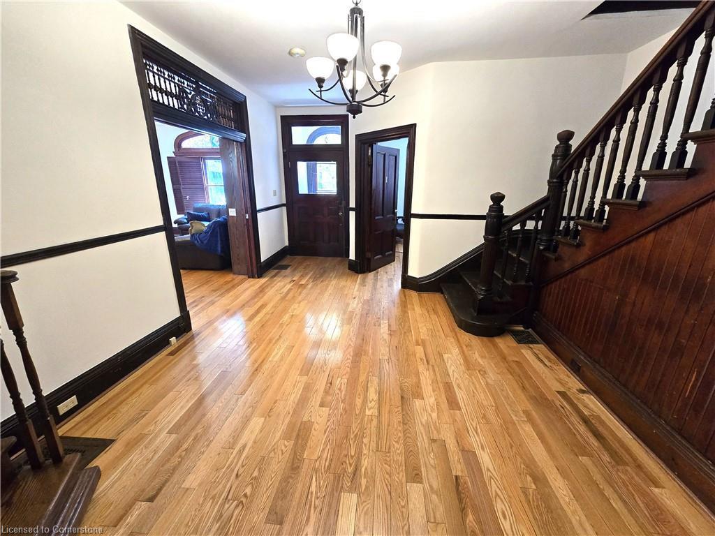 208 King Street E, Kingston, ON - Indoor Photo Showing Other Room