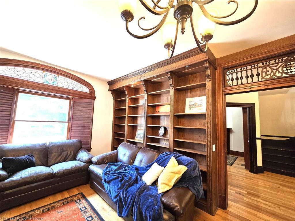 208 King Street E, Kingston, ON - Indoor