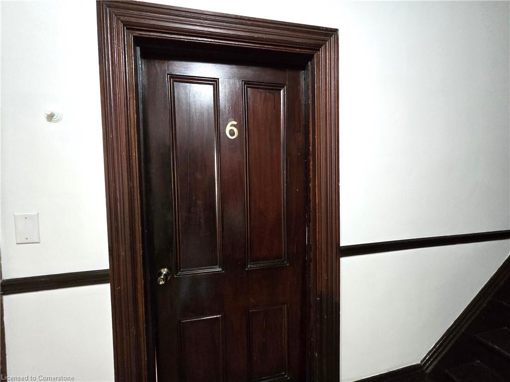 208 King Street E, Kingston, ON - Indoor Photo Showing Other Room