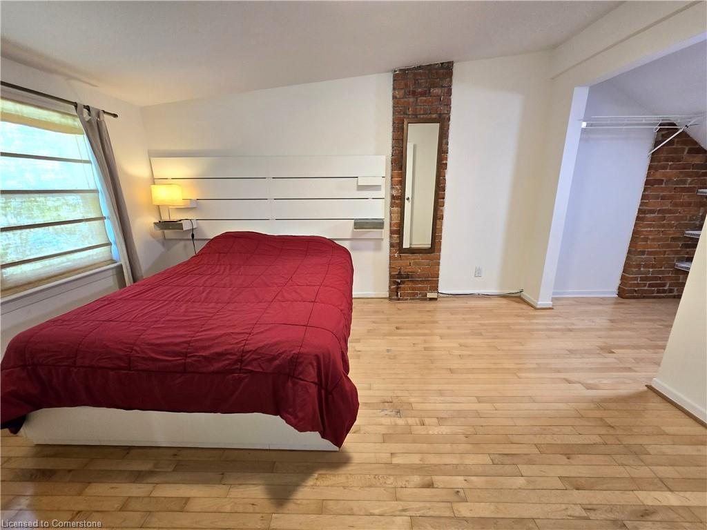 208 King Street E, Kingston, ON - Indoor Photo Showing Bedroom