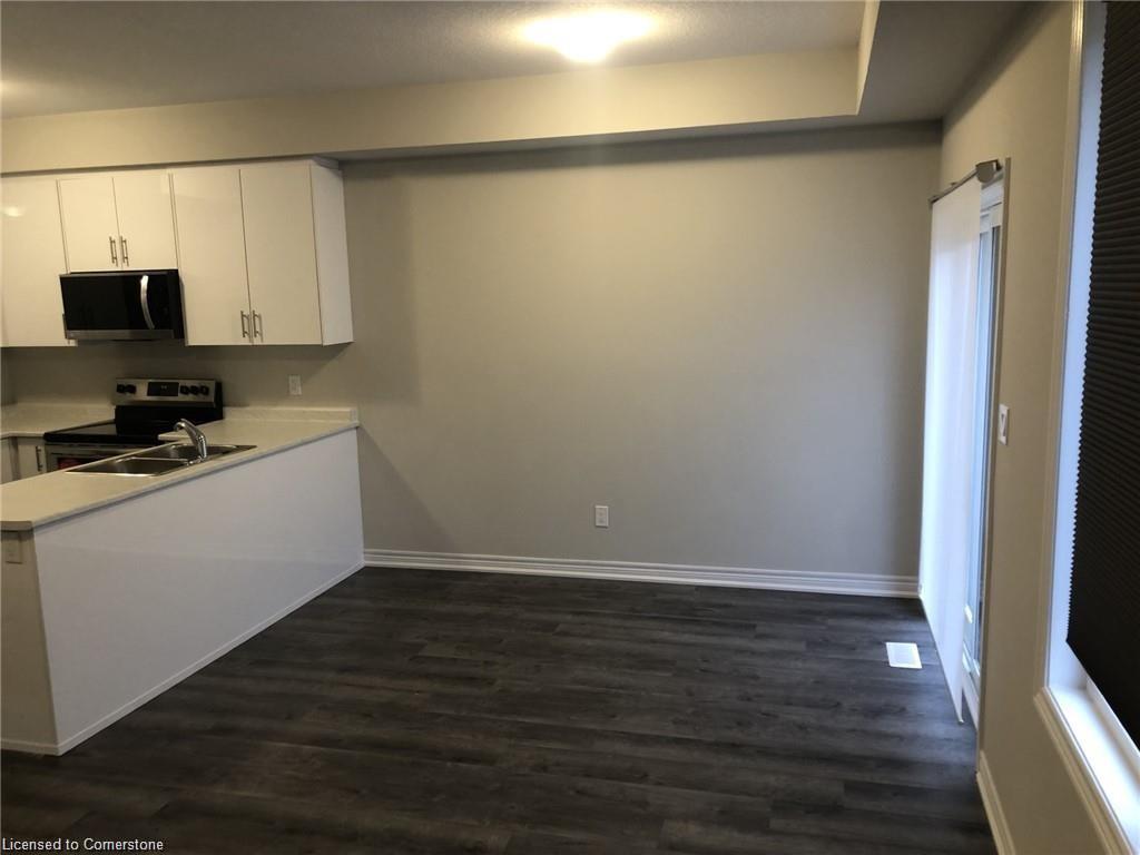 6-30 Mia Drive, Hamilton, ON - Indoor Photo Showing Kitchen With Double Sink