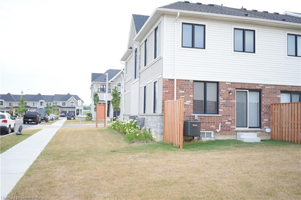 6-30 Mia Drive, Hamilton, ON - Outdoor