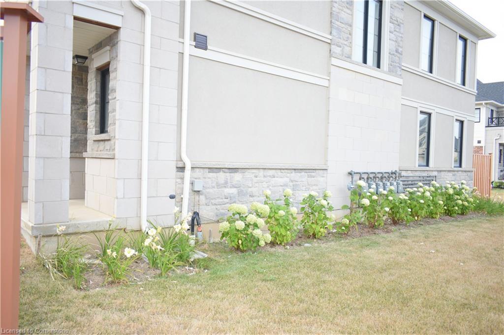 6-30 Mia Drive, Hamilton, ON - Outdoor With Exterior