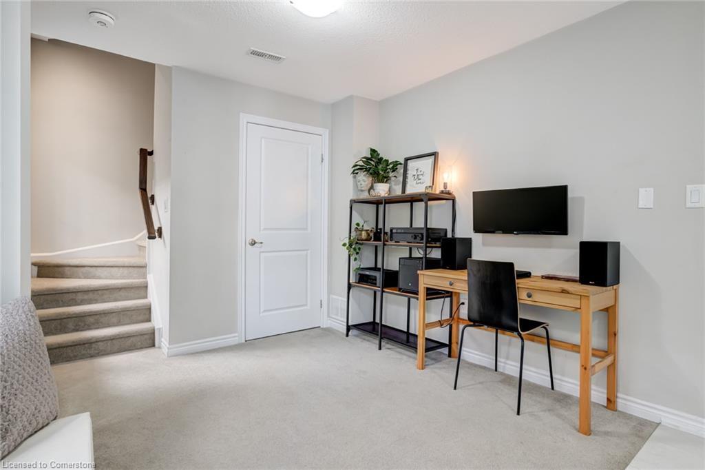 49-377 Glancaster Road, Hamilton, ON - Indoor Photo Showing Office