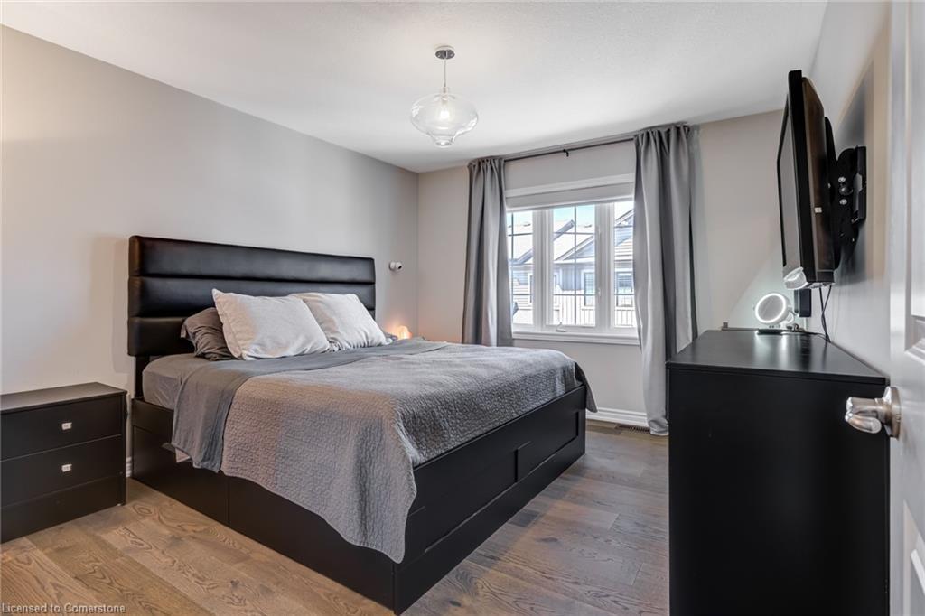 49-377 Glancaster Road, Hamilton, ON - Indoor Photo Showing Bedroom