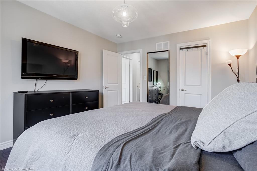 49-377 Glancaster Road, Hamilton, ON - Indoor Photo Showing Bedroom