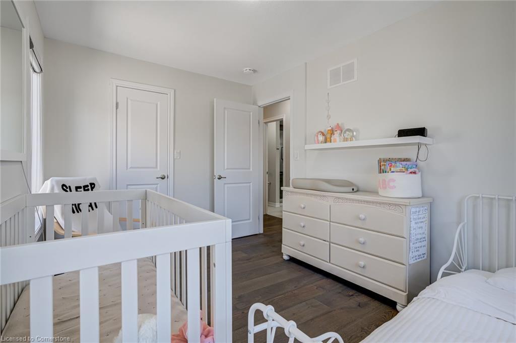 49-377 Glancaster Road, Hamilton, ON - Indoor Photo Showing Bedroom