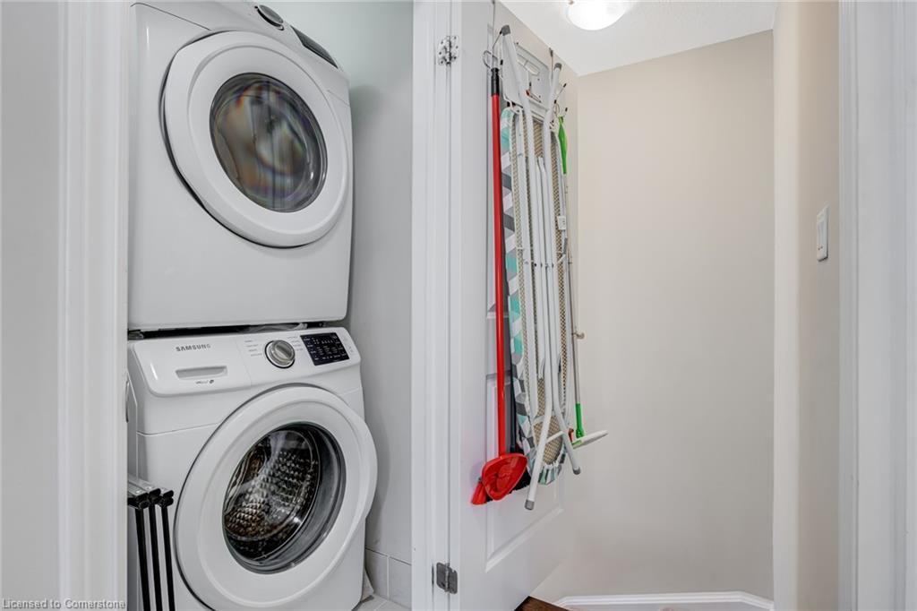 49-377 Glancaster Road, Hamilton, ON - Indoor Photo Showing Laundry Room