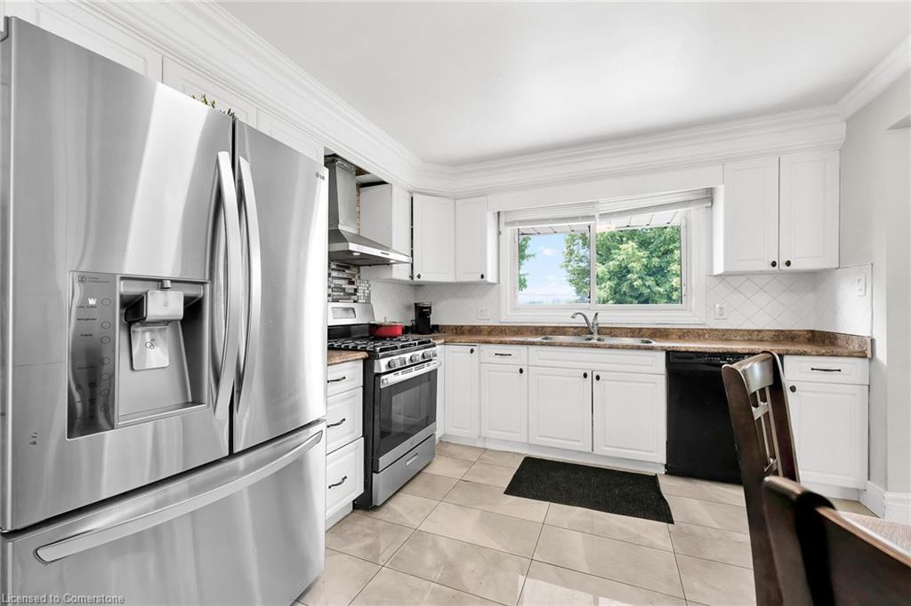 49 Glover Road, Hamilton, ON - Indoor Photo Showing Kitchen With Double Sink