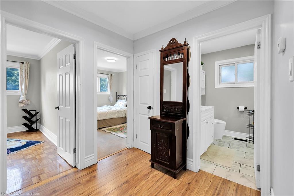 49 Glover Road, Hamilton, ON - Indoor Photo Showing Other Room