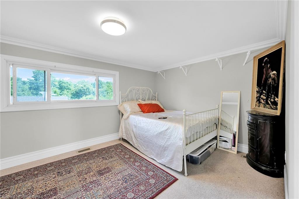 49 Glover Road, Hamilton, ON - Indoor Photo Showing Bedroom