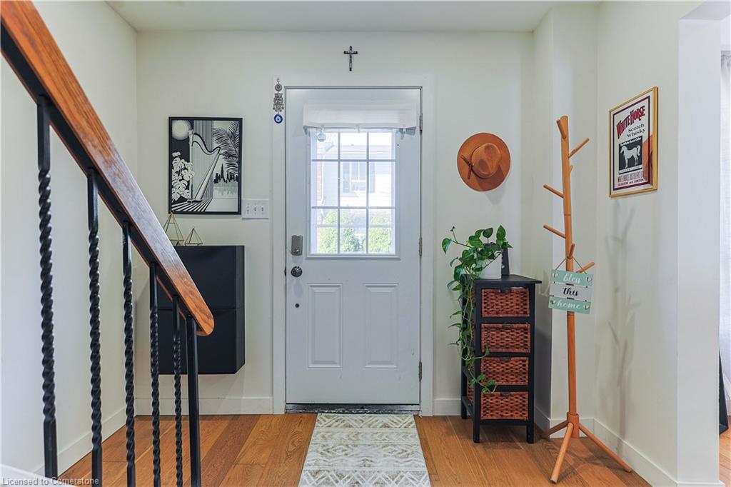 54-5475 Lakeshore Road, Burlington, ON - Indoor Photo Showing Other Room