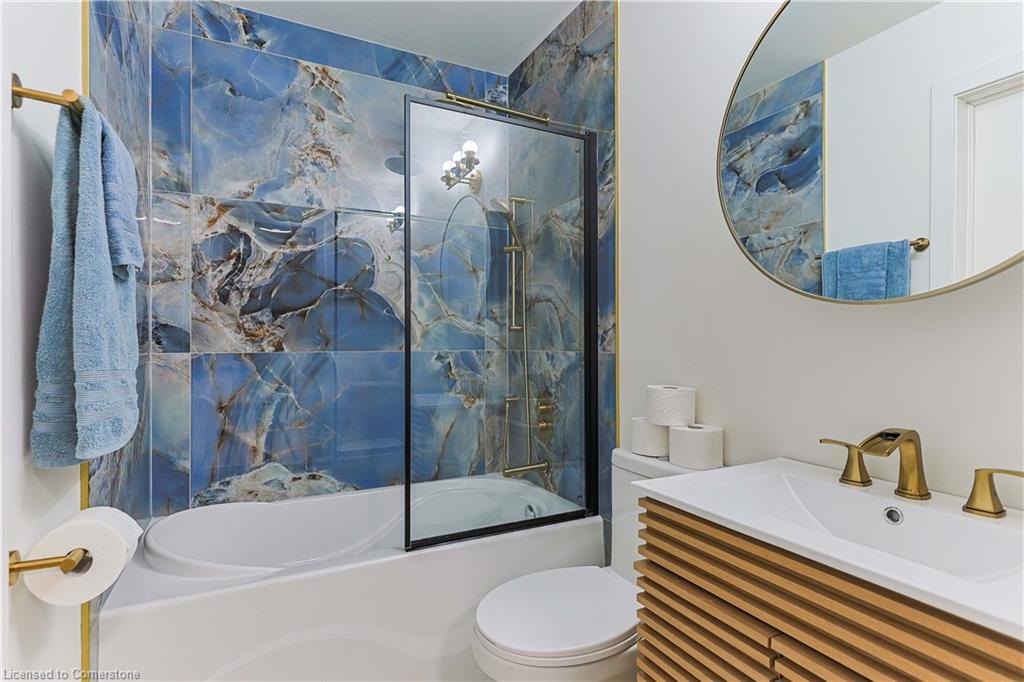 54-5475 Lakeshore Road, Burlington, ON - Indoor Photo Showing Bathroom