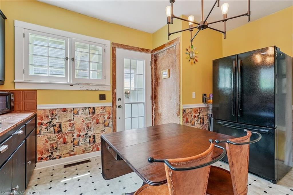 94 Centre Street, Niagara-On-The-Lake, ON - Indoor Photo Showing Other Room