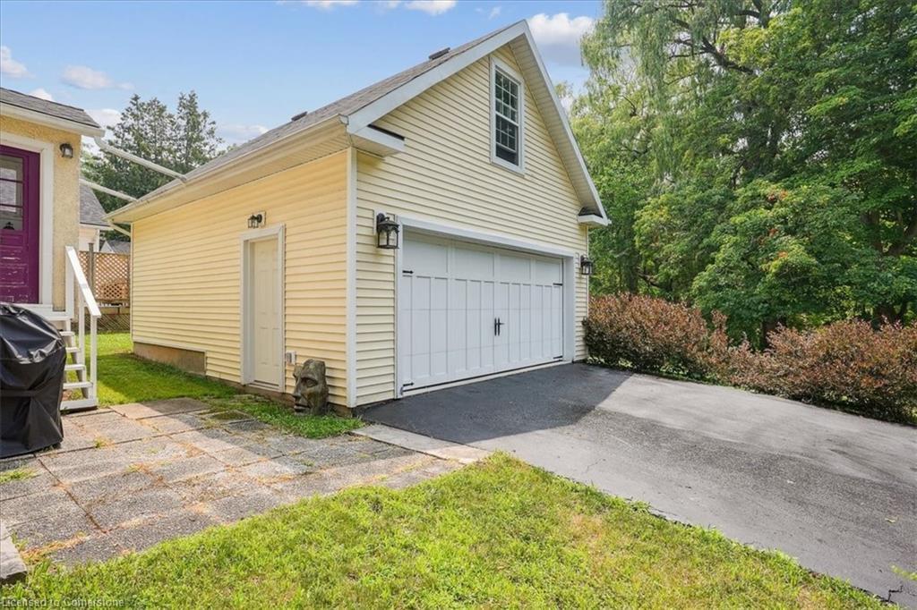 94 Centre Street, Niagara-On-The-Lake, ON - Outdoor With Exterior