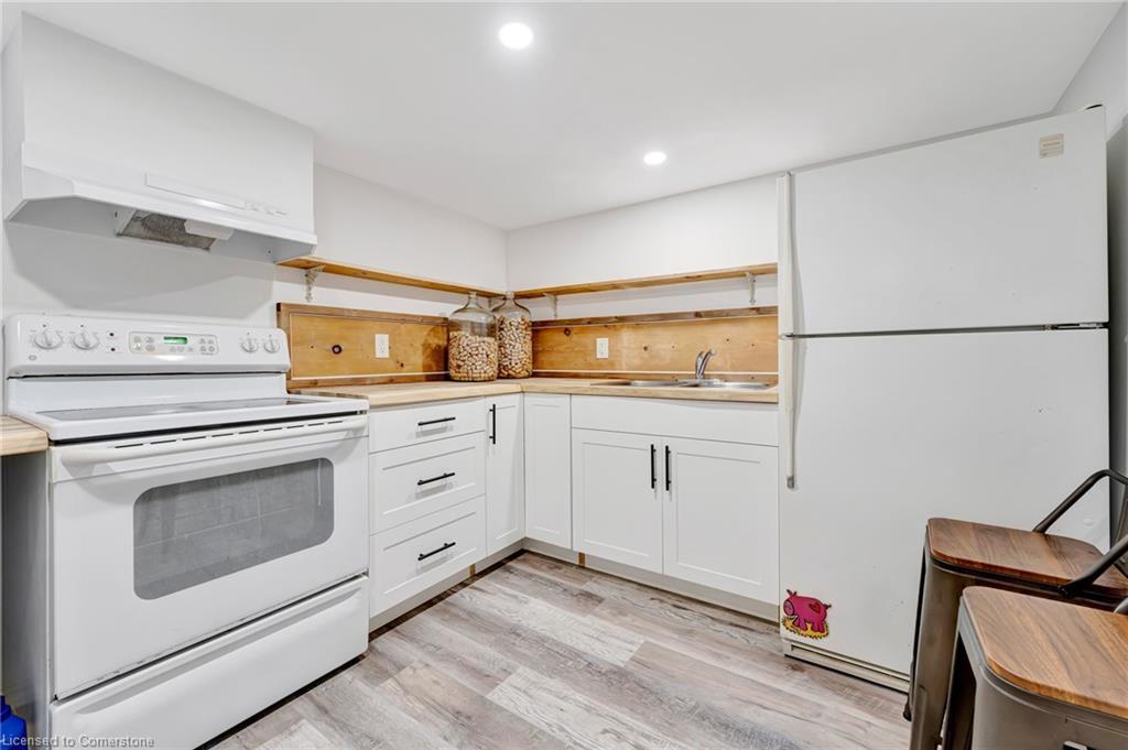 42 Shanley Street, Kitchener, ON - Indoor Photo Showing Kitchen With Double Sink