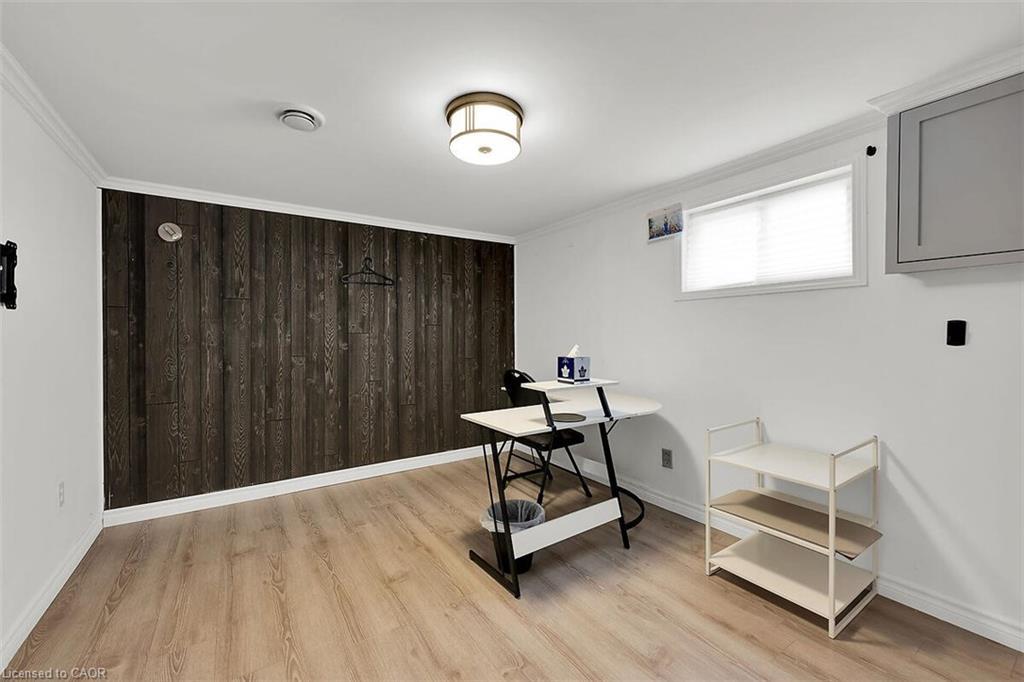 28 Marion Crescent, Dundas, ON - Indoor