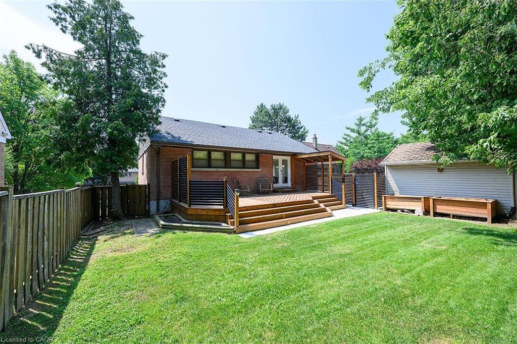 28 Marion Crescent, Dundas, ON - Outdoor With Deck Patio Veranda With Exterior
