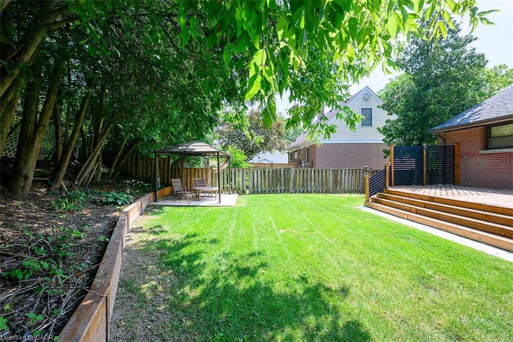 28 Marion Crescent, Dundas, ON - Outdoor