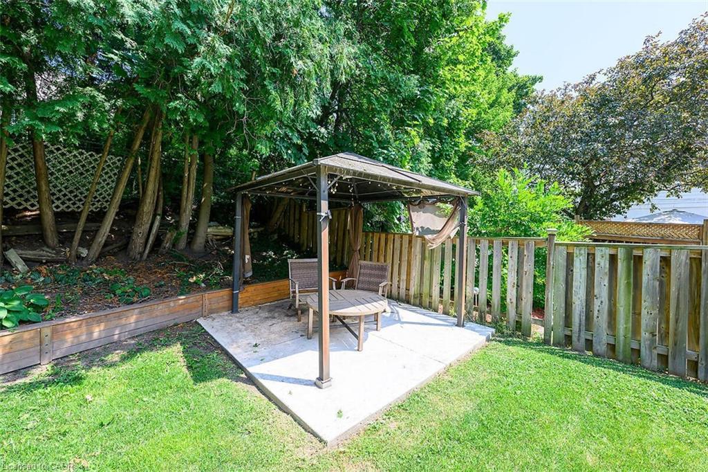 28 Marion Crescent, Dundas, ON - Outdoor With Backyard