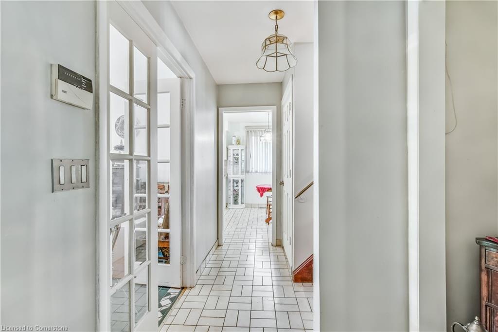 348 Barrick Road, Port Colborne, ON - Indoor Photo Showing Other Room