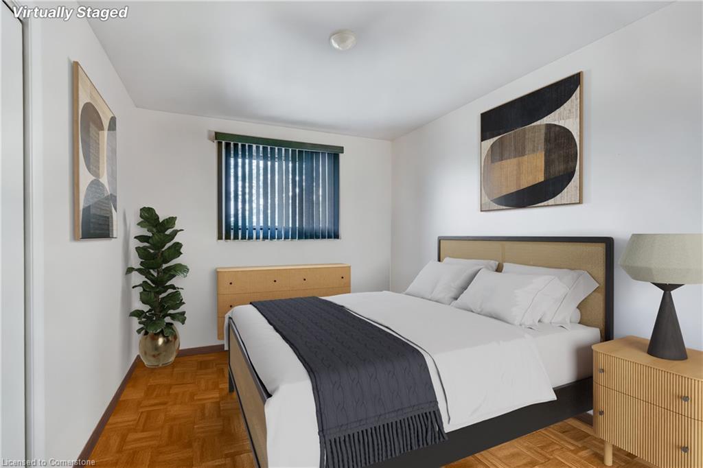348 Barrick Road, Port Colborne, ON - Indoor Photo Showing Bedroom