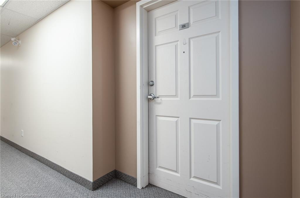 306-505 Margaret Street, Cambridge, ON - Indoor Photo Showing Other Room