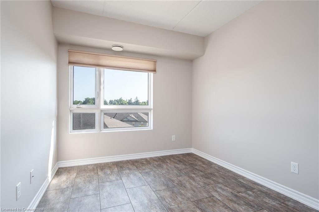 306-505 Margaret Street, Cambridge, ON - Indoor Photo Showing Other Room