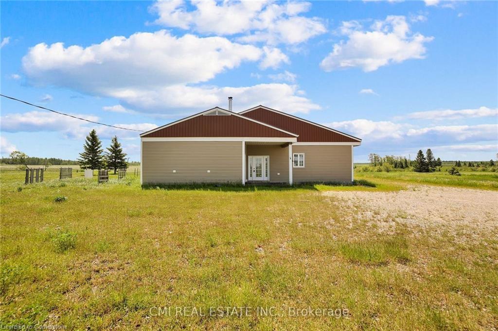 1632 Conc 2-3 Road, Cochrane, ON - Outdoor