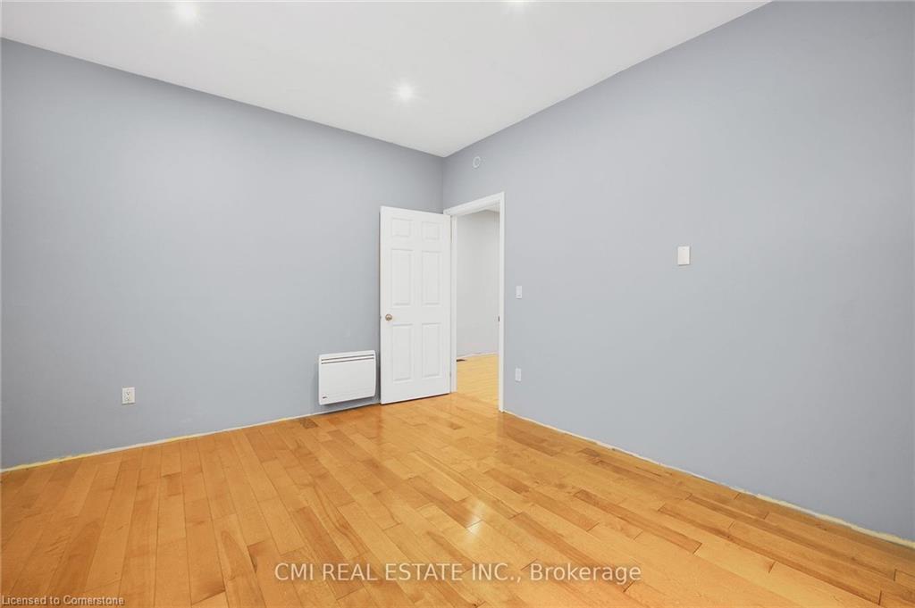 1632 Conc 2-3 Road, Cochrane, ON - Indoor Photo Showing Other Room