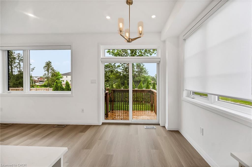 385 Limeridge Road E, Hamilton, ON - Indoor Photo Showing Other Room