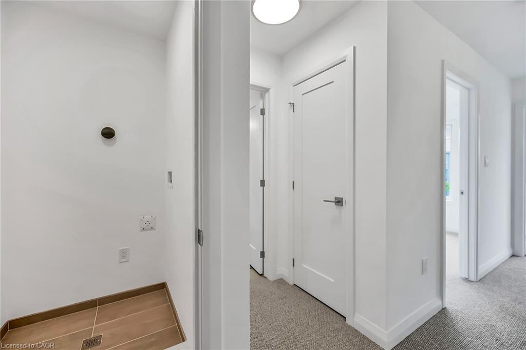 385 Limeridge Road E, Hamilton, ON - Indoor Photo Showing Other Room