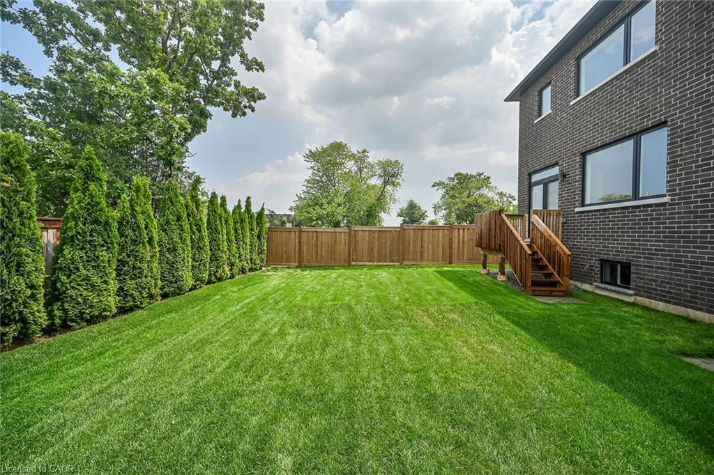 385 Limeridge Road E, Hamilton, ON - Outdoor