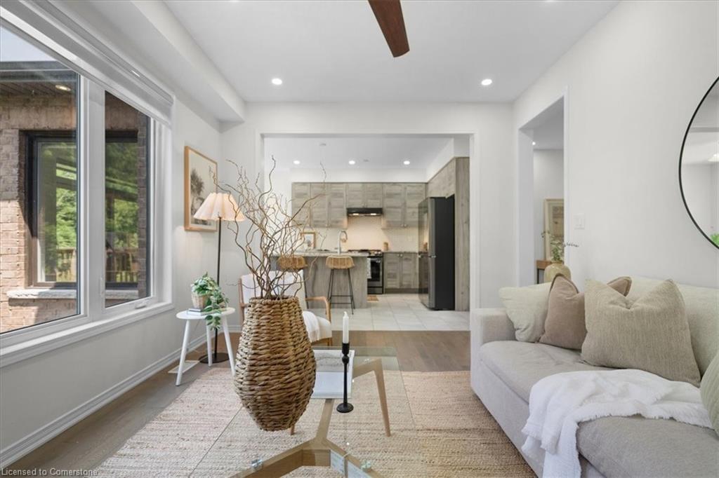 157 Cactus Crescent, Hamilton, ON - Indoor