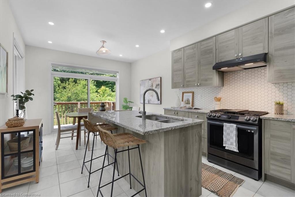 157 Cactus Crescent, Hamilton, ON - Indoor Photo Showing Kitchen With Stainless Steel Kitchen With Upgraded Kitchen