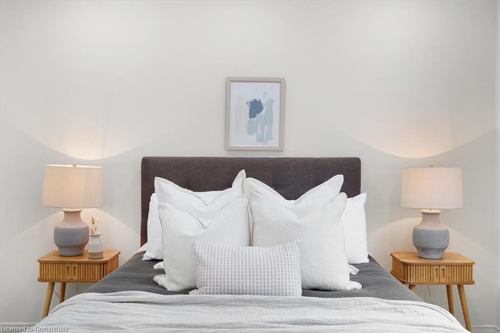 157 Cactus Crescent, Hamilton, ON - Indoor Photo Showing Bedroom