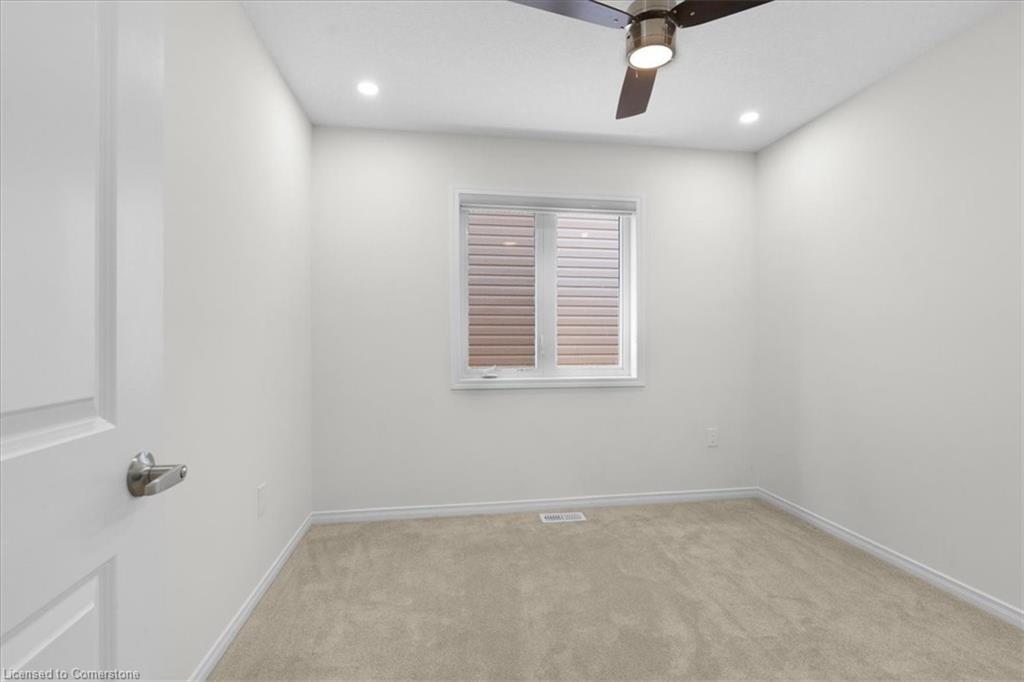 157 Cactus Crescent, Hamilton, ON - Indoor Photo Showing Other Room