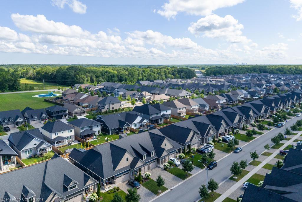 14 Campbell Street, Thorold, ON - Outdoor With View