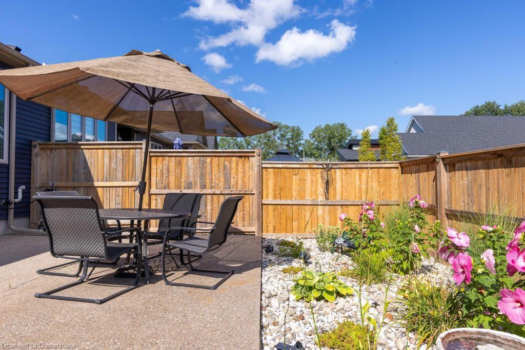 14 Campbell Street, Thorold, ON - Outdoor With Deck Patio Veranda