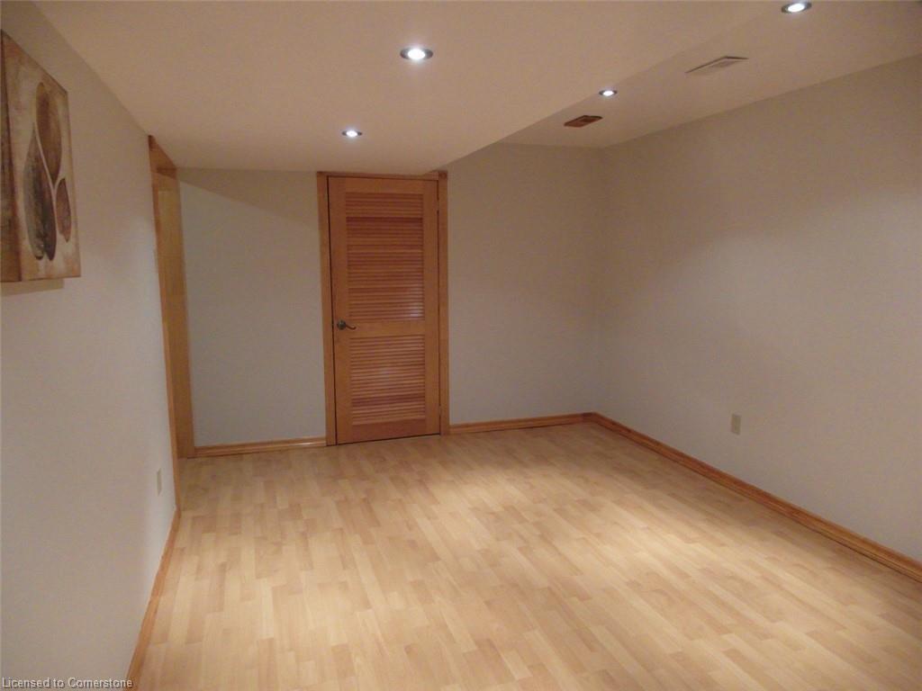 2289 Dunforest Crescent, Oakville, ON - Indoor Photo Showing Other Room