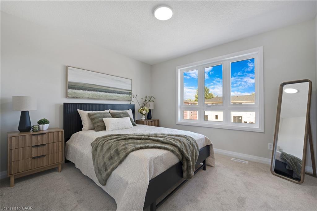 E5-410 Northfield Drive W, Waterloo, ON - Indoor Photo Showing Bedroom