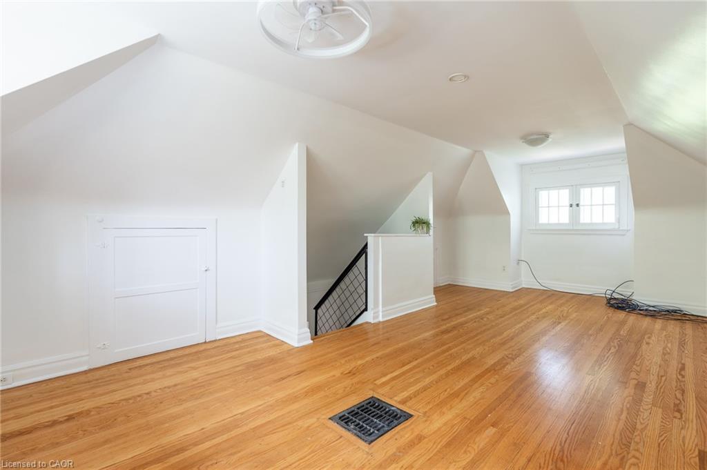 272 Stinson Crescent, Hamilton, ON - Indoor Photo Showing Other Room